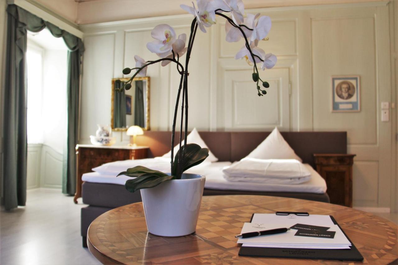 Zum Schwarzen Loewen Hotel Altdorf Eksteriør billede
