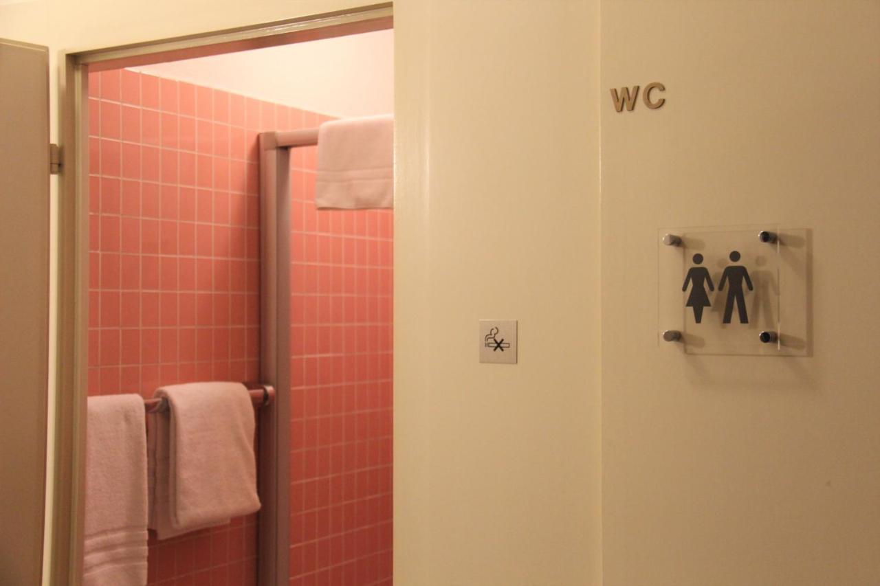 Zum Schwarzen Loewen Hotel Altdorf Eksteriør billede