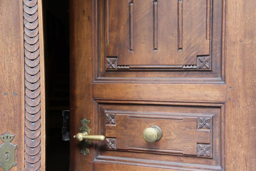 Zum Schwarzen Loewen Hotel Altdorf Eksteriør billede